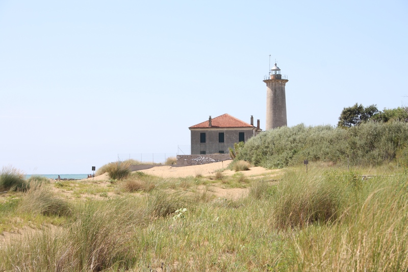 Il faro di Bibione e la foce del tagliamento